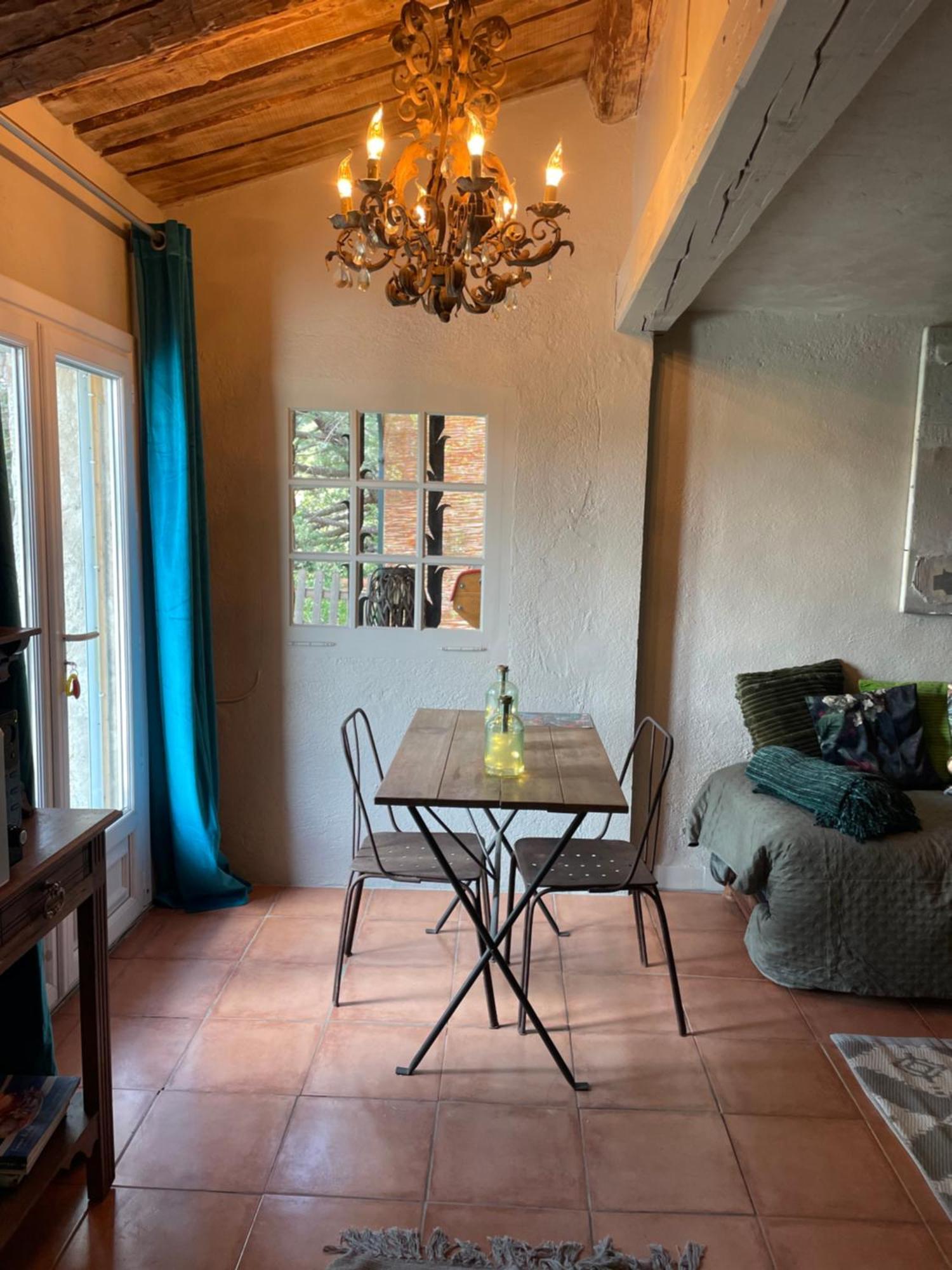 Chambre Familiale Avec Terrasse Aux Portes Du Verdon Appartement Trigance Buitenkant foto